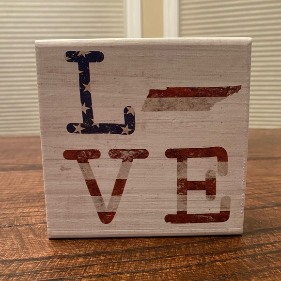 Patriotic Tennessee Love Wood Sign For Tier Trays Tabletop or Shelf, State Of TN - Picture 14 of 14